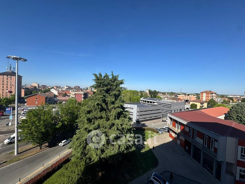 Trilocale in Piazza Sardegna 11 — foto 10 di 22