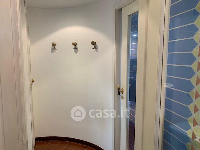 Trilocale in Via Rompiano — foto 37 di 39