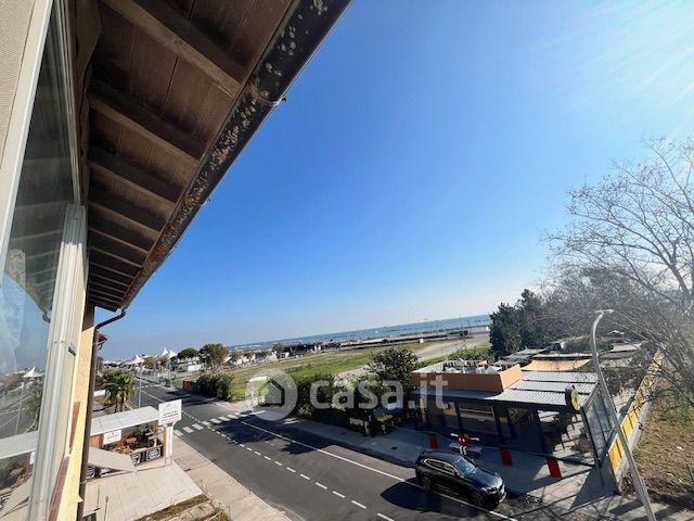Trilocale in Lungomare Italia — foto 27 di 34