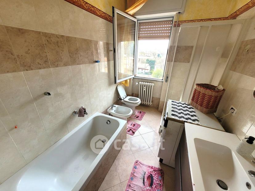 Trilocale in Via Guglielmo Marconi 61 — foto 13 di 21