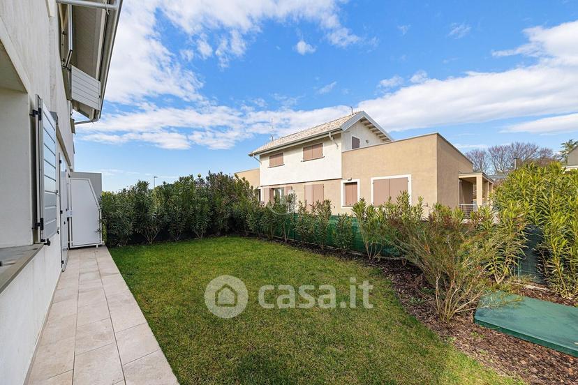 Villa in Via Bottego 2 — foto 29 di 51