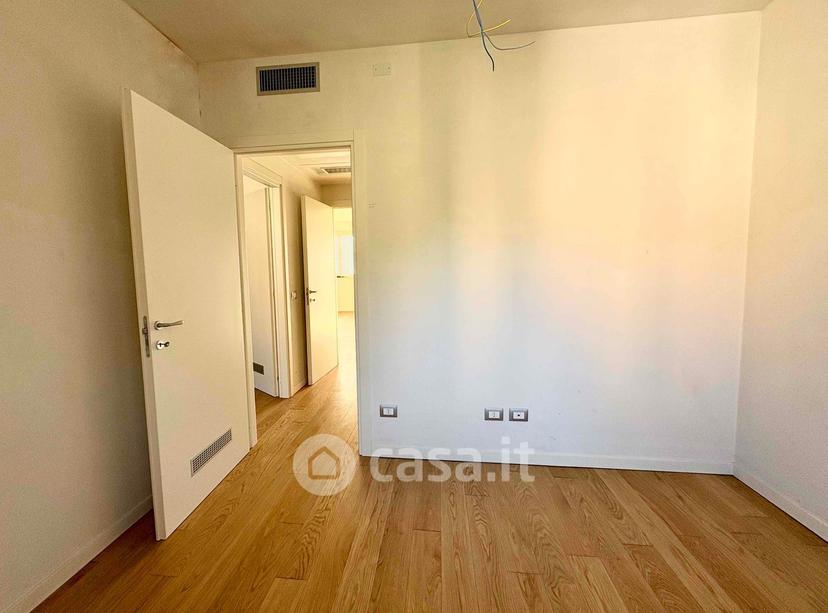 Trilocale in Via Brigate Partigiane 5 — foto 12 di 19