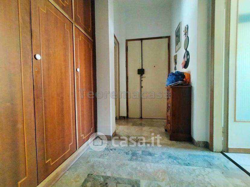 Quadrilocale in Via Castelfidardo 9 R — foto 3 di 25