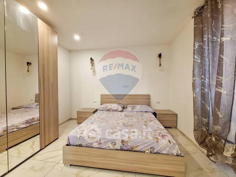 Bilocale in Via San Giulio 67 — foto 10 di 11