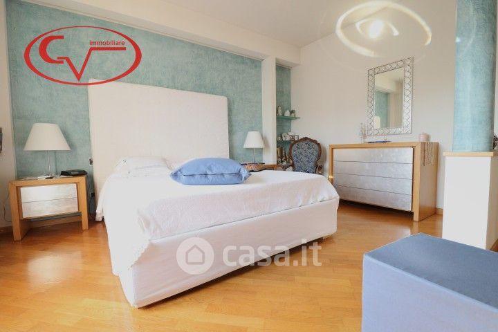 Villa in Via Gustavo Borsari — foto 37 di 56