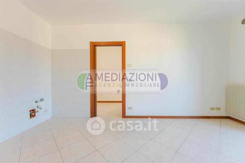 Trilocale in Via Mare Mediterraneo 2 — foto 14 di 26
