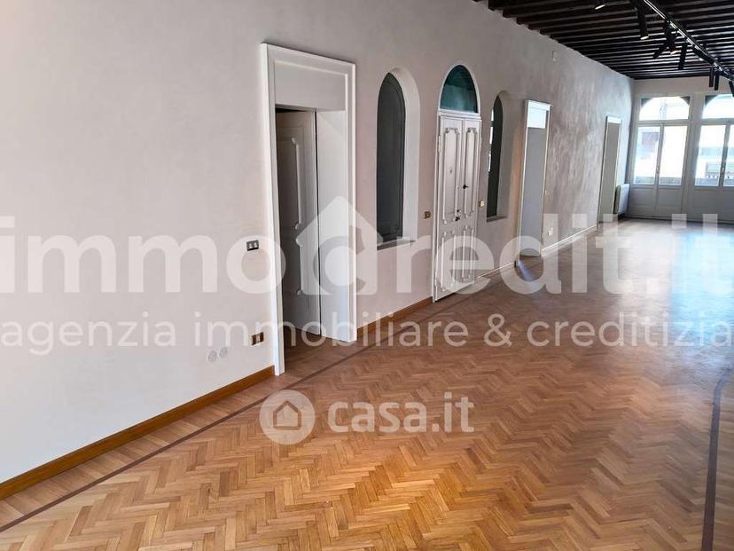 Appartamento in Via Indipendenza 4 — foto 21 di 28