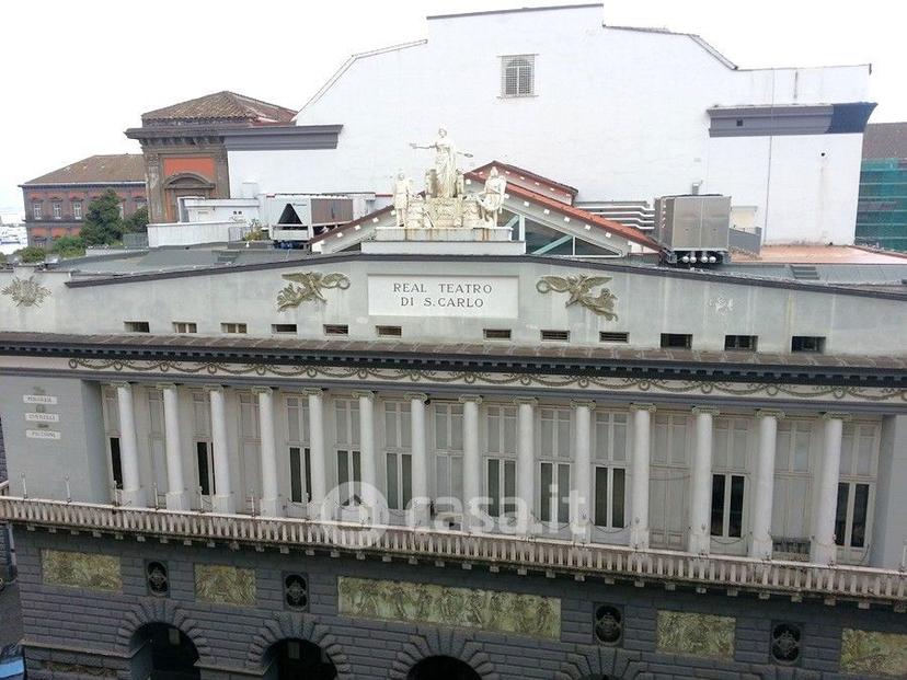 Bilocale in Galleria Umberto I — foto 8 di 10