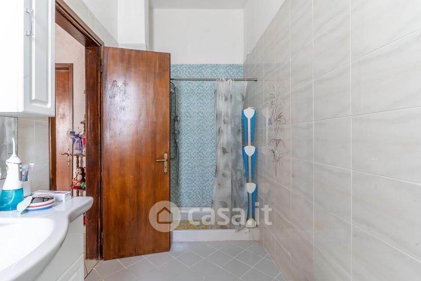 Trilocale in Via II Giugno — foto 13 di 25