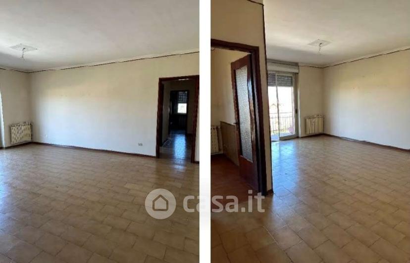 Trilocale in Via Papa Giovanni XXIII 14 — foto 6 di 37