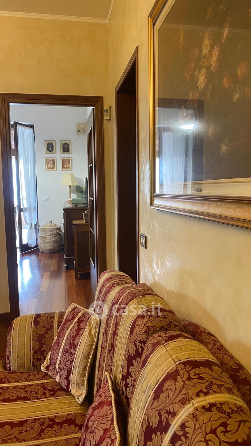 Villa in Via Luigi Antonini Zambelli — foto 6 di 40