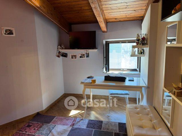 Appartamento in Corso Lucilio 32 — foto 16 di 59