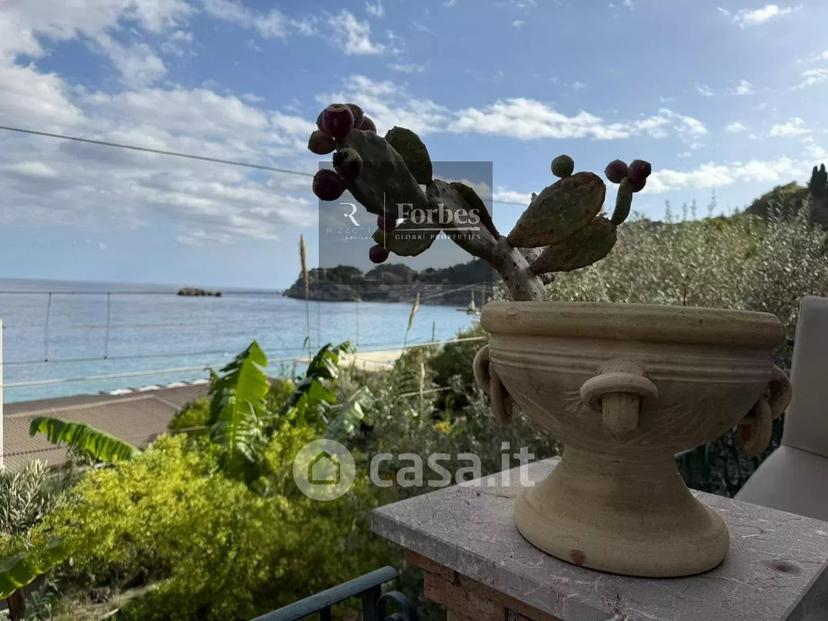 Villa in Via Nazionale — foto 13 di 35