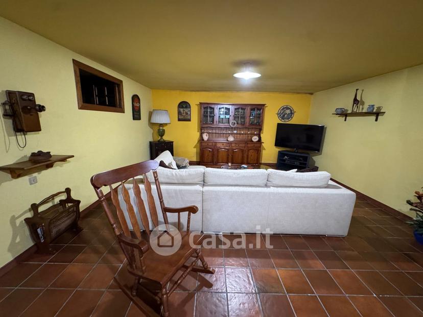 Villa in Via Vecchia di Pozzolo — foto 23 di 36