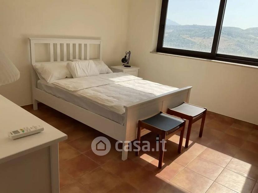 Villa in Via Don Luigi Sturzo — foto 8 di 24