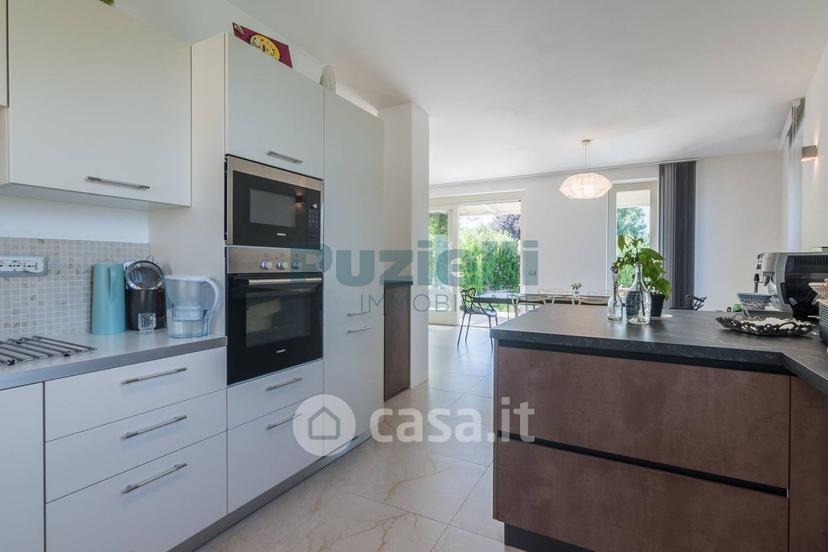 Villa in Largo Ospedale — foto 33 di 42