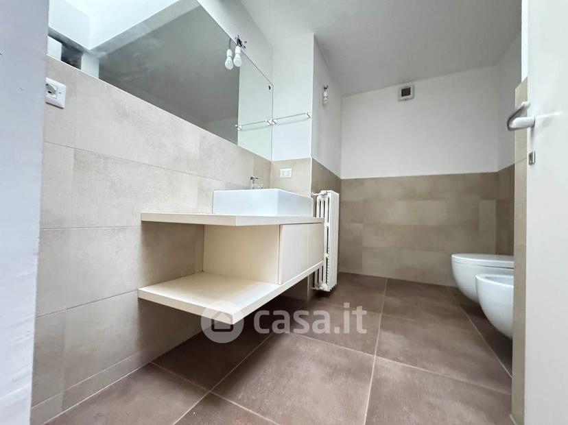 Appartamento in Vicolo Gattinara 20 — foto 32 di 38