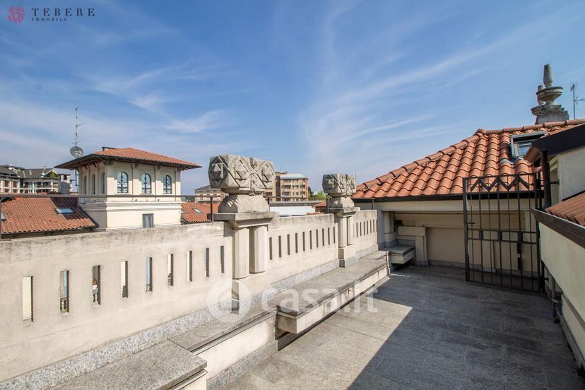 Villa in Corso XX Settembre 50 — foto 27 di 47
