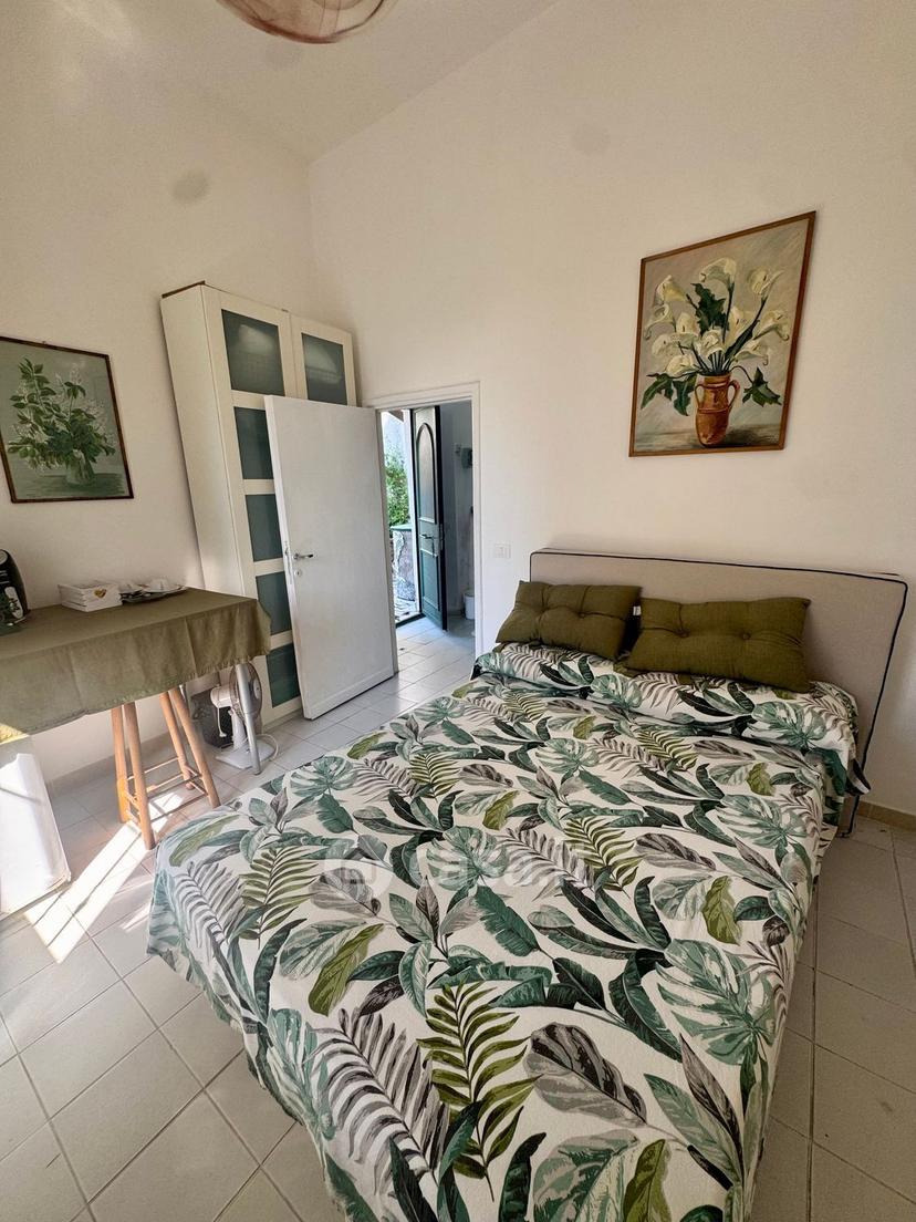 Villa in Via Appia 104 /200 — foto 78 di 136