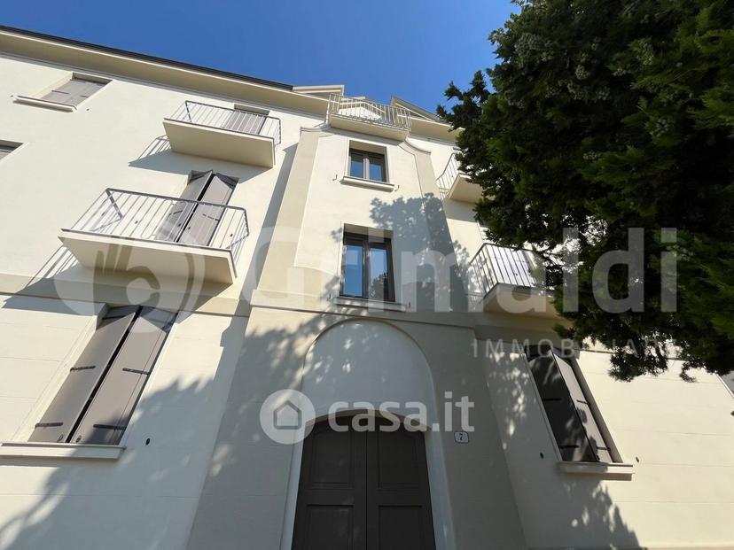 Trilocale in Via Antonio Simeone Sografi 24 — foto 17 di 17