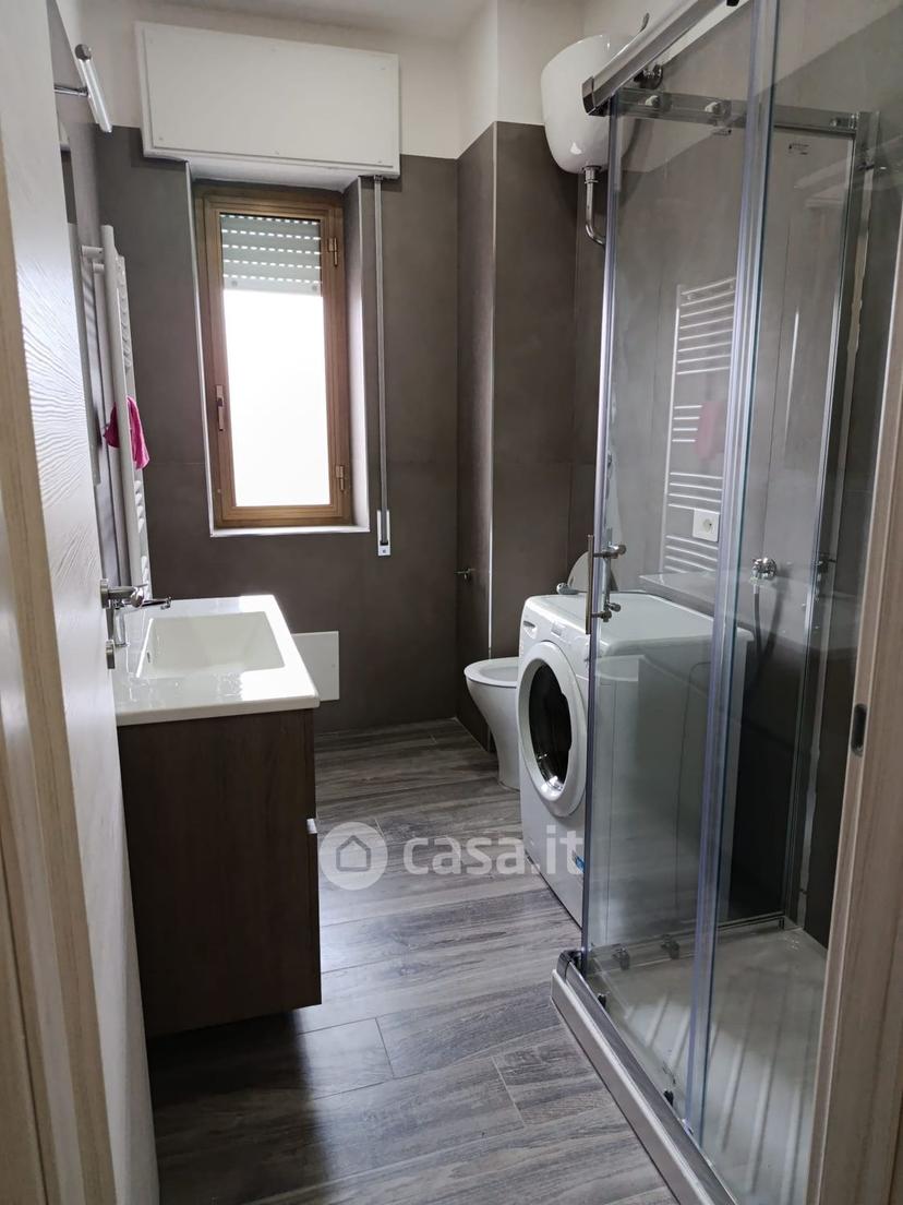 Stanza in Viale Abramo Lincoln 207