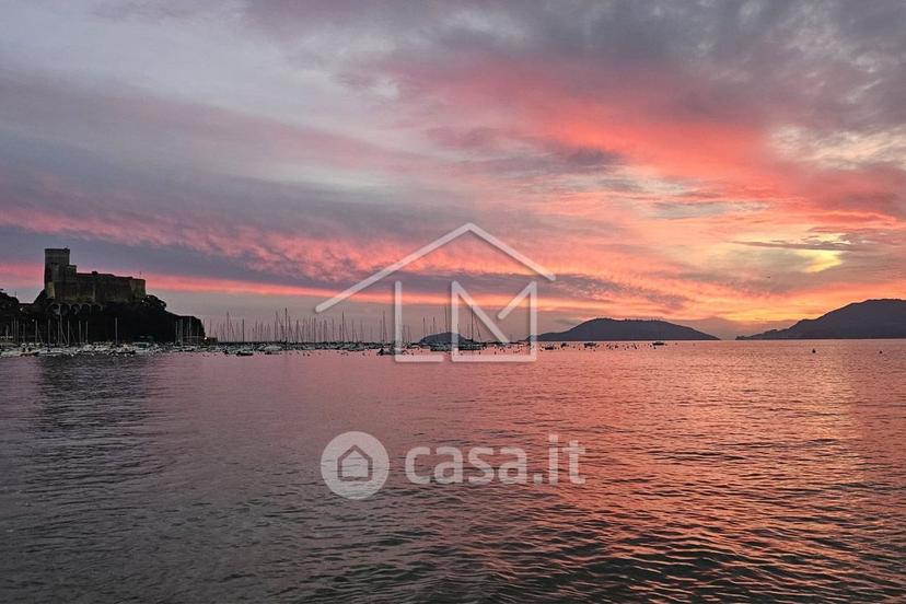 Villa in Via Militare — foto 8 di 28