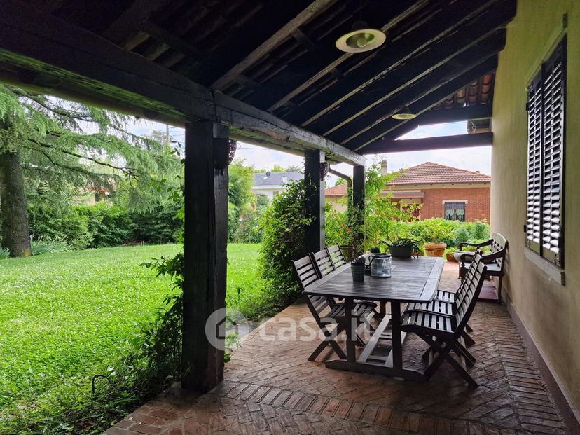 Villa in Via Moncenisio 8 — foto 10 di 72