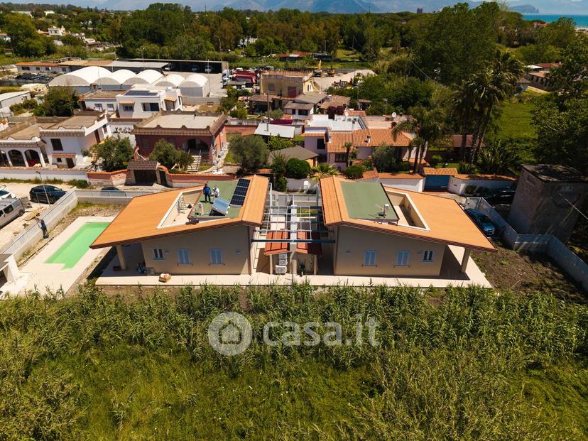 Villa in Via Terracina 58 — foto 12 di 61
