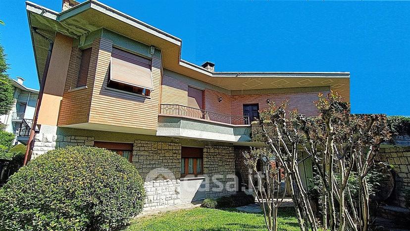Villa in Via Spluga 32 — foto 37 di 38