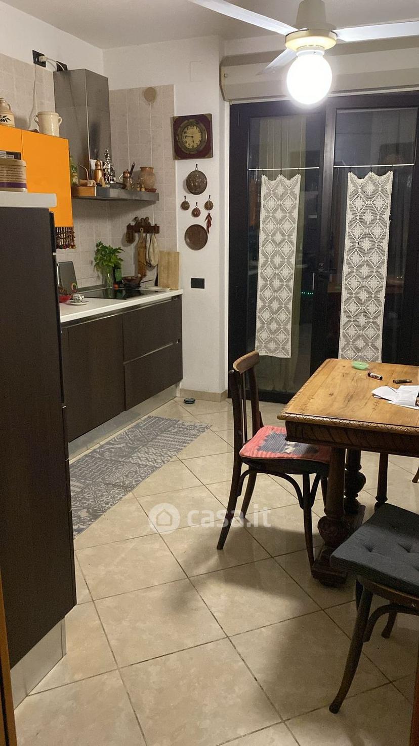 Stanza in Via Ruggiero Leoncavallo 35 B — foto 6 di 12