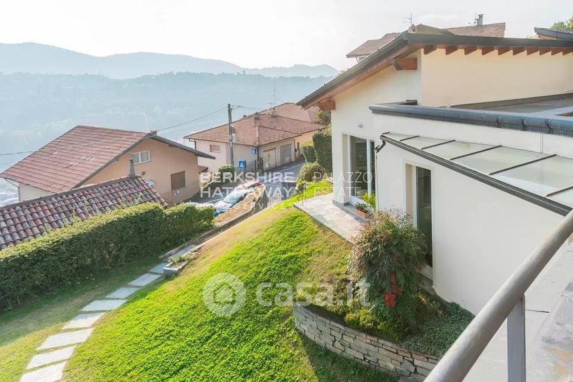 Villa in Via Paolo Carcano — foto 3 di 88