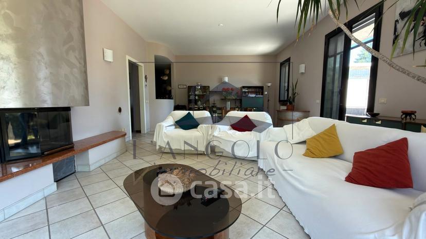 Villa in Via Mantova 5 — foto 39 di 60