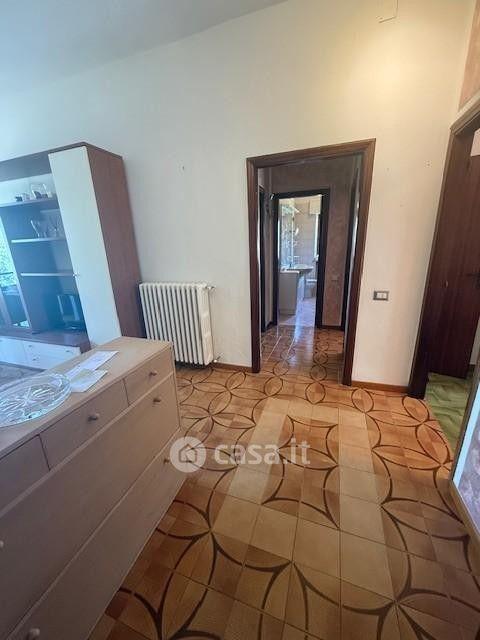 Quadrilocale in Via Abruzzi — foto 10 di 13