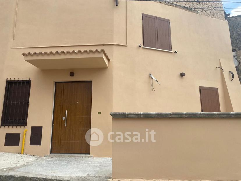Trilocale in Via Centrale 39 — foto 20 di 22