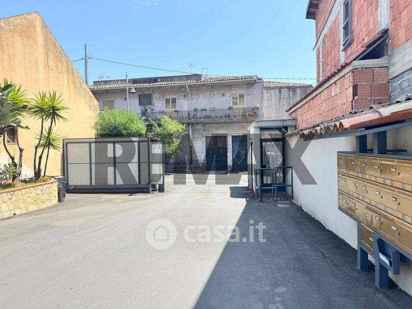 Trilocale in Via Duca degli Abruzzi 46 — foto 7 di 35