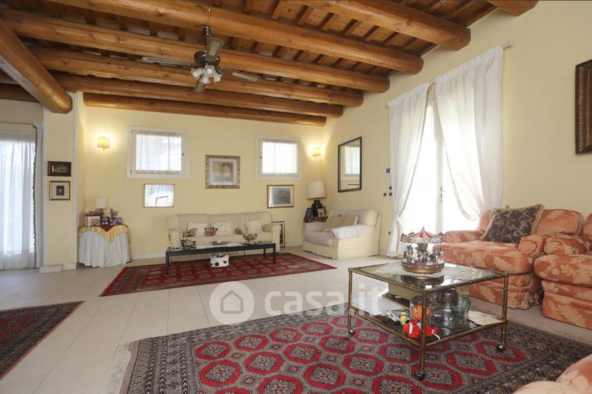 Villa in Via Bandizzà — foto 16 di 43