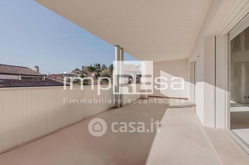 Villa in Via Giambellino — foto 28 di 44