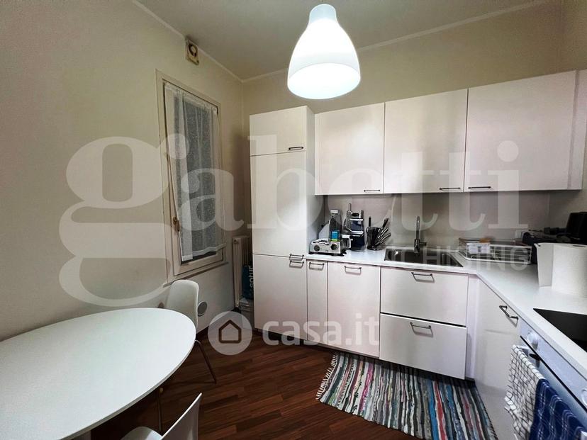 Trilocale in Via Mazzini 6 — foto 17 di 25