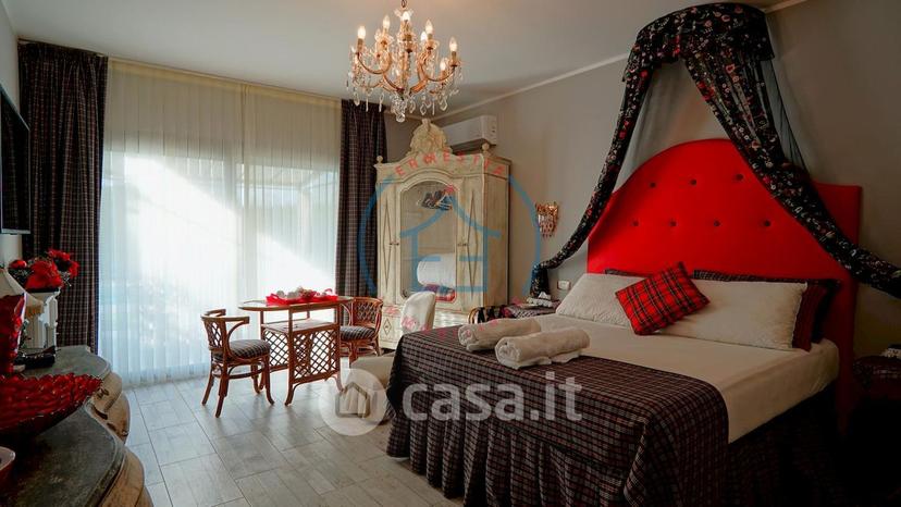 Villa in Via Roma — foto 22 di 58