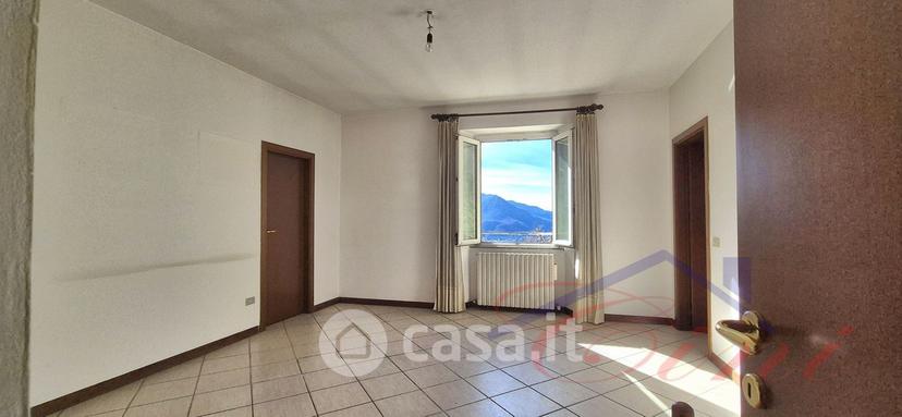 Villa in Via della Valsassina — foto 28 di 96