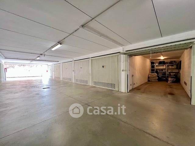 Quadrilocale in Via Bortolazzi 12 — foto 6 di 52
