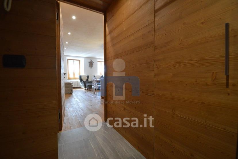 Trilocale in Vicolo Bruni 4 — foto 3 di 33