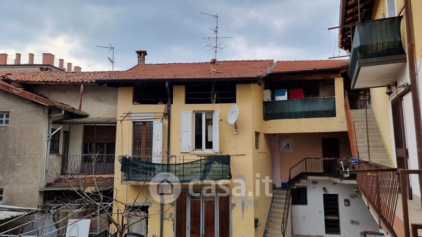 Trilocale in Piazza C. B. Cavour 2 — foto 9 di 28