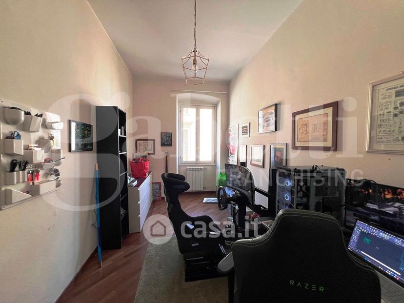 Trilocale in Via Mazzini 6 — foto 22 di 25