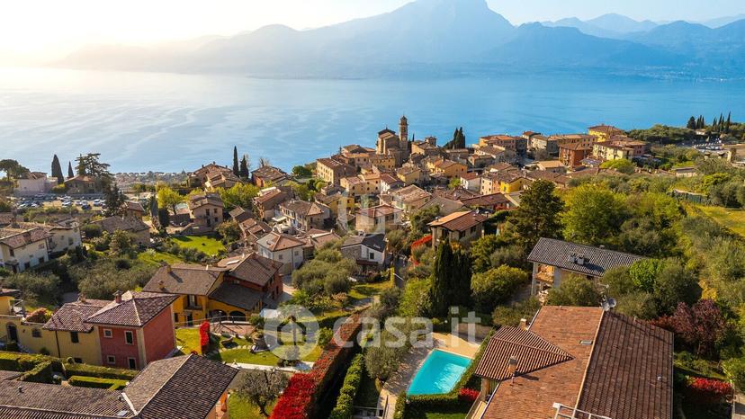 Trilocale in Via al Castel — foto 7 di 21