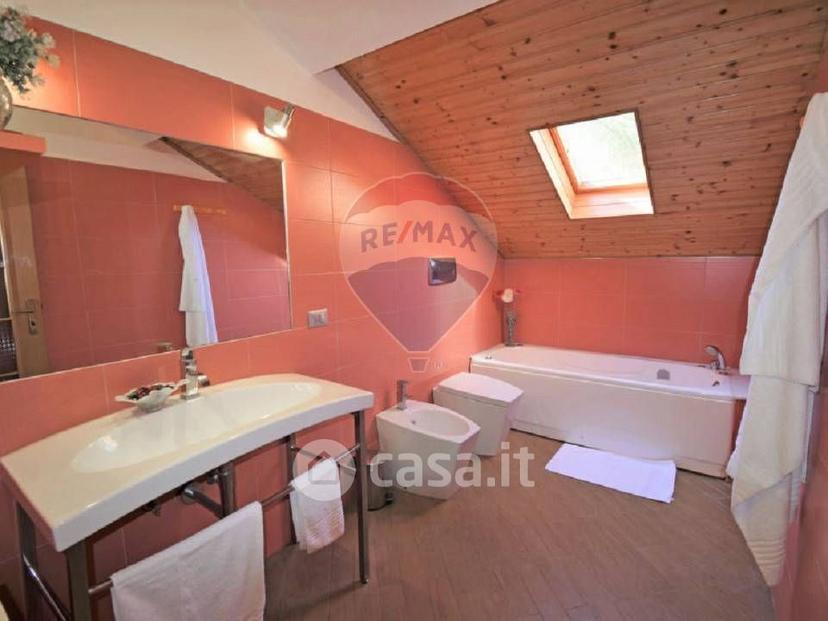 Trilocale in Via Trappeto 25 — foto 8 di 28