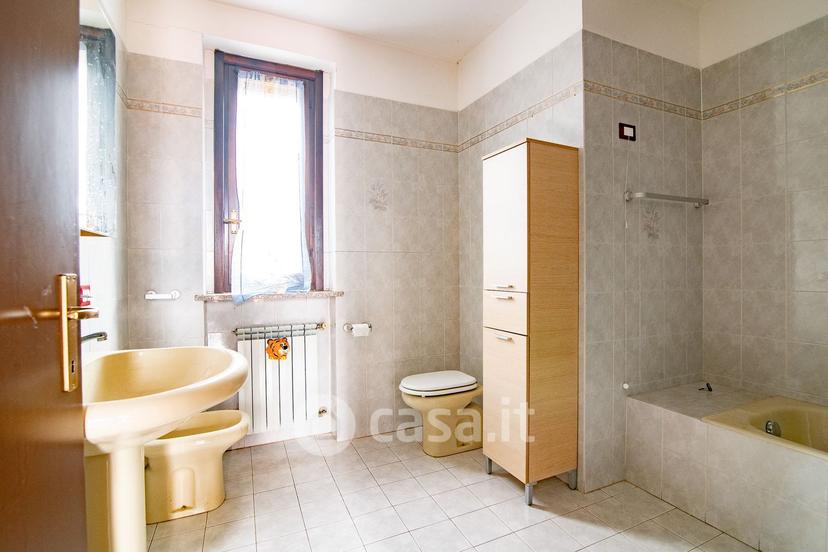 Villa in Via Roma 97 — foto 27 di 47