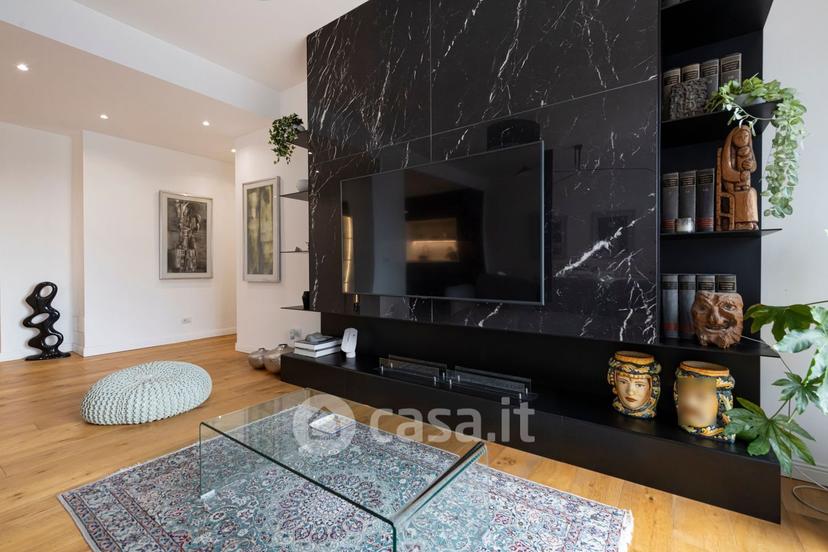 Appartamento in Via Giuseppe Parini — foto 22 di 52