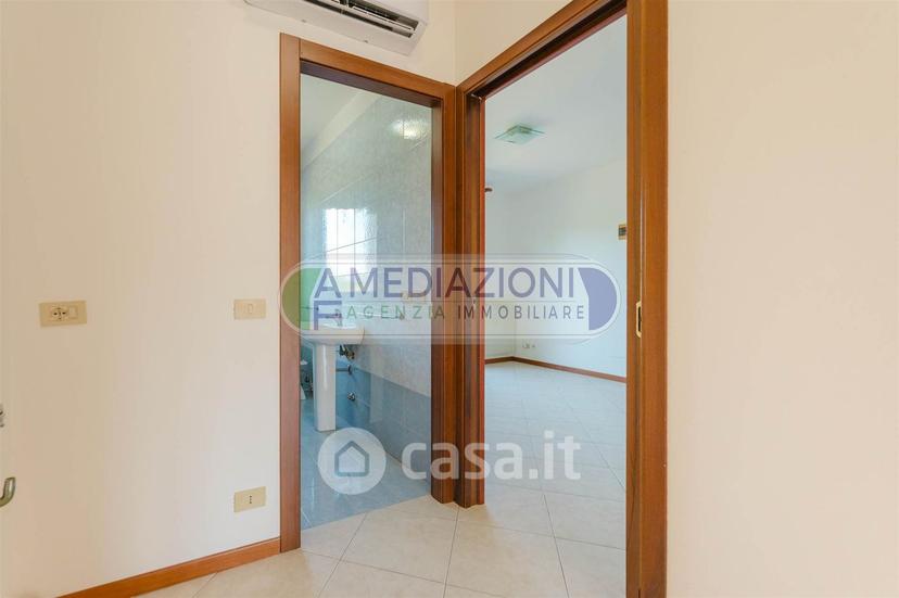 Trilocale in Via Mare Mediterraneo 2 — foto 23 di 26