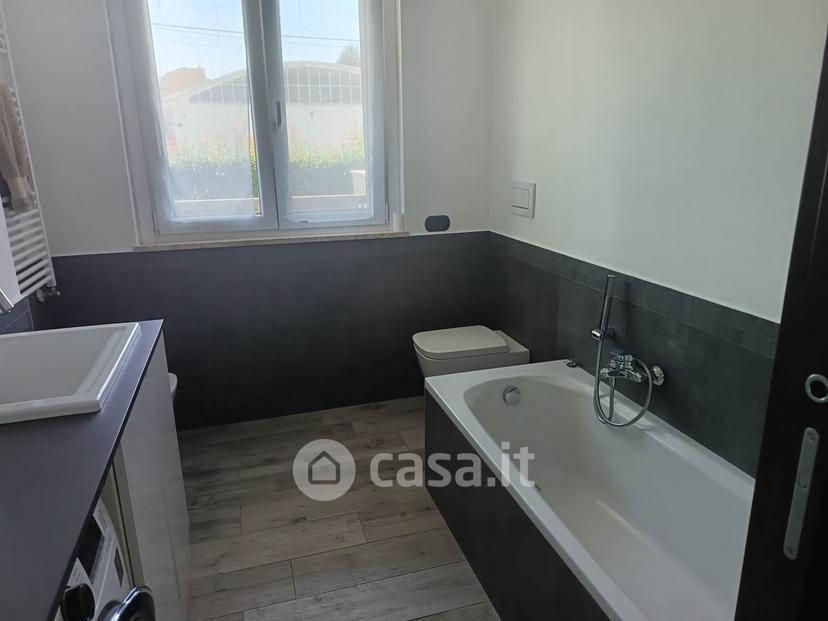Quadrilocale in Via Cesare Battisti — foto 23 di 35